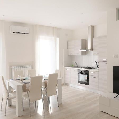 Angela Apartment ซอร์เรนโต ภายนอก รูปภาพ