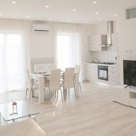 Angela Apartment ซอร์เรนโต ภายนอก รูปภาพ