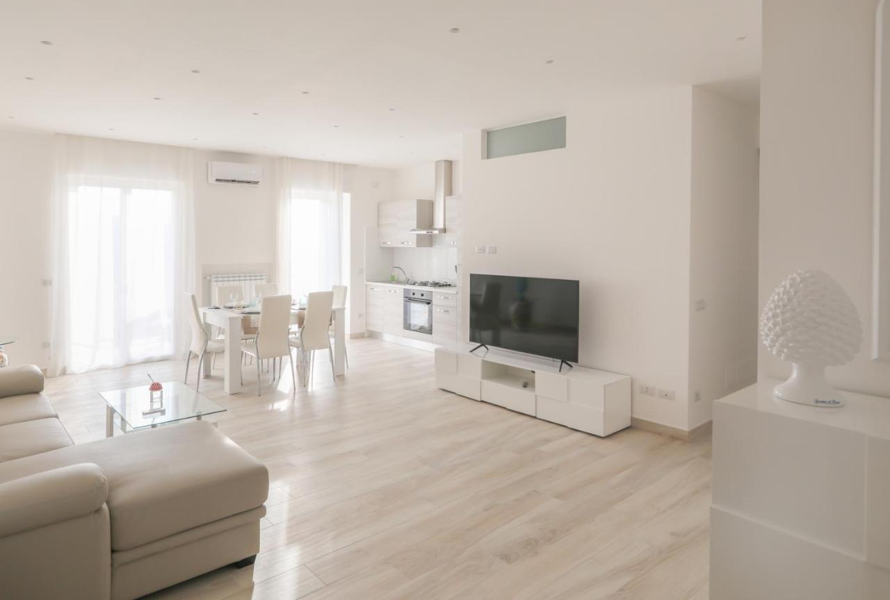 Angela Apartment ซอร์เรนโต ภายนอก รูปภาพ