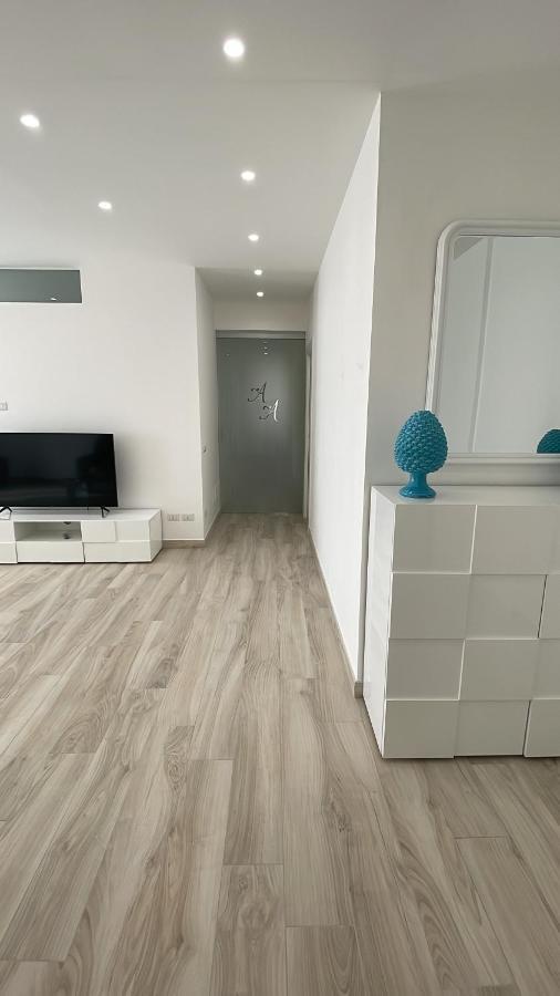 Angela Apartment ซอร์เรนโต ภายนอก รูปภาพ